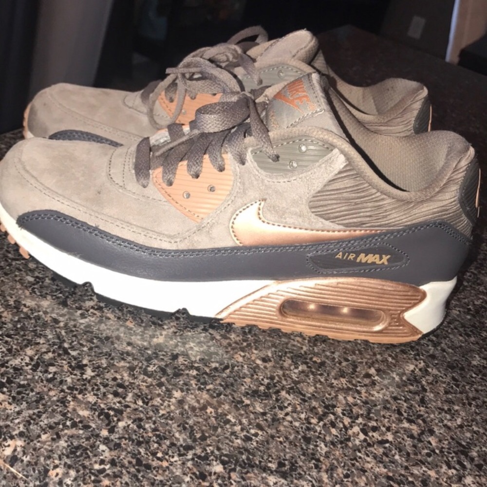 Rose gold Nike air max 8.5